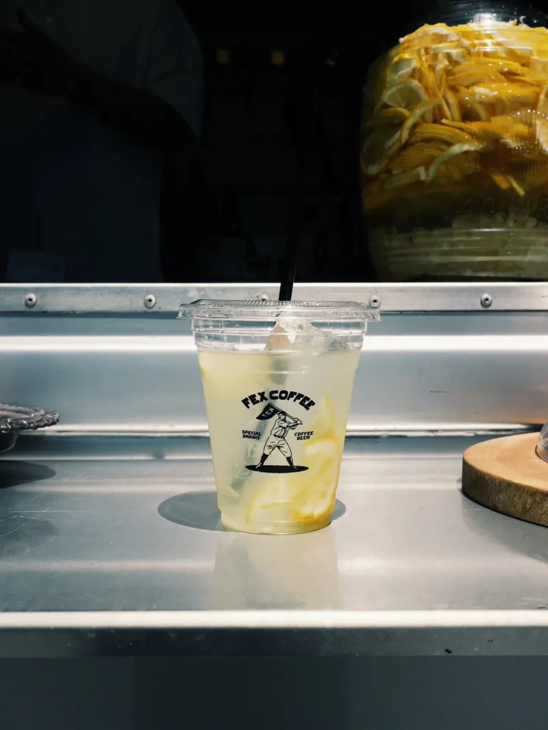 自家製のレモネード。コーヒーが苦手な方でも美味しくいただけます。