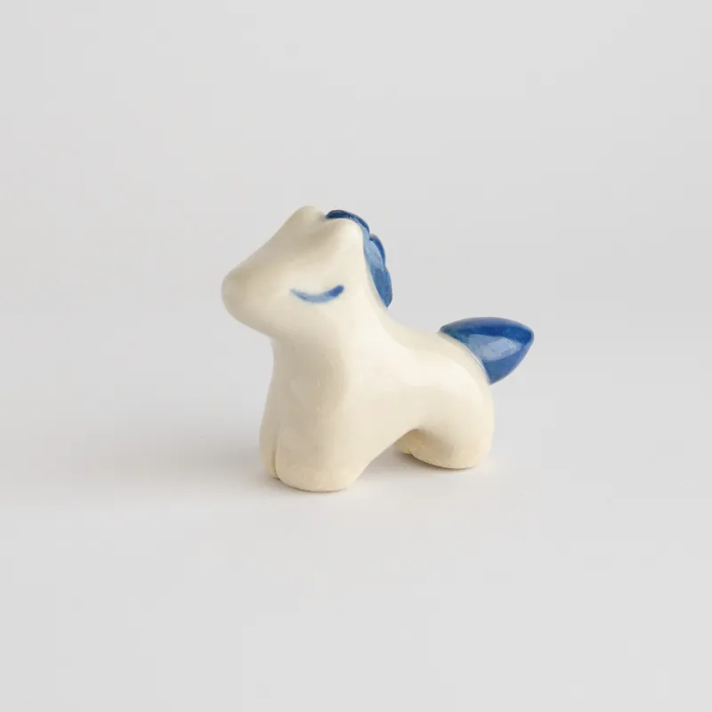 小さなフェーヴのお馬さん
