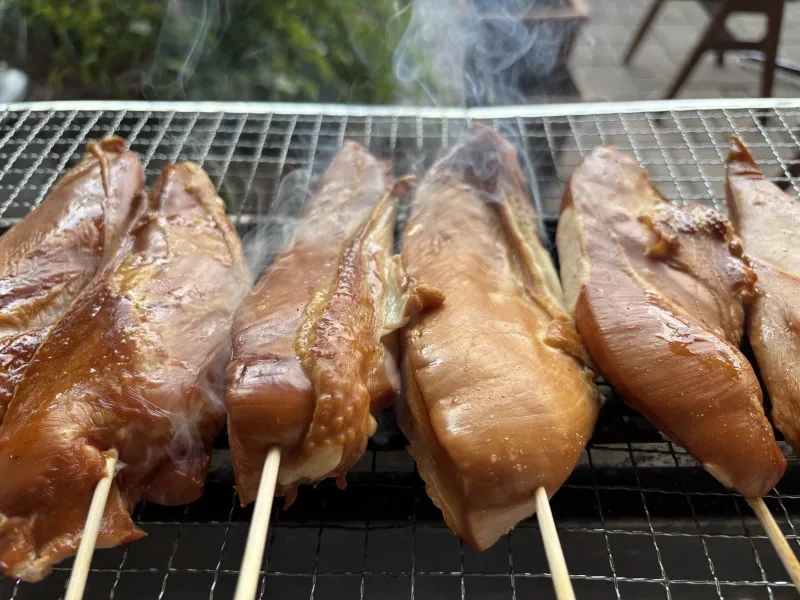 炭火焼きにて提供