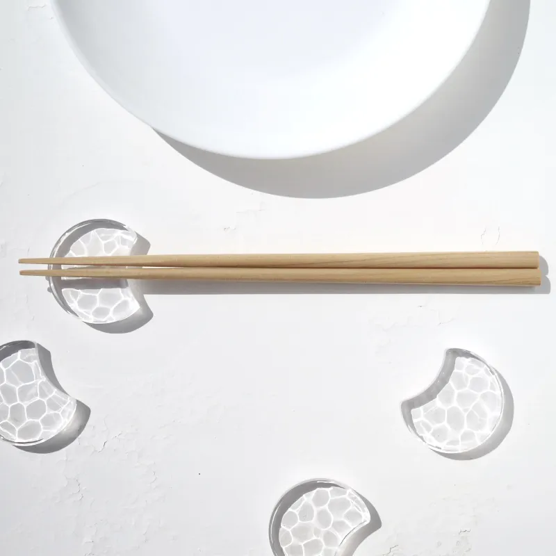 「 ”pool” 箸置き　4p / 5p 」
ピースを組むことで大きなプールになります。